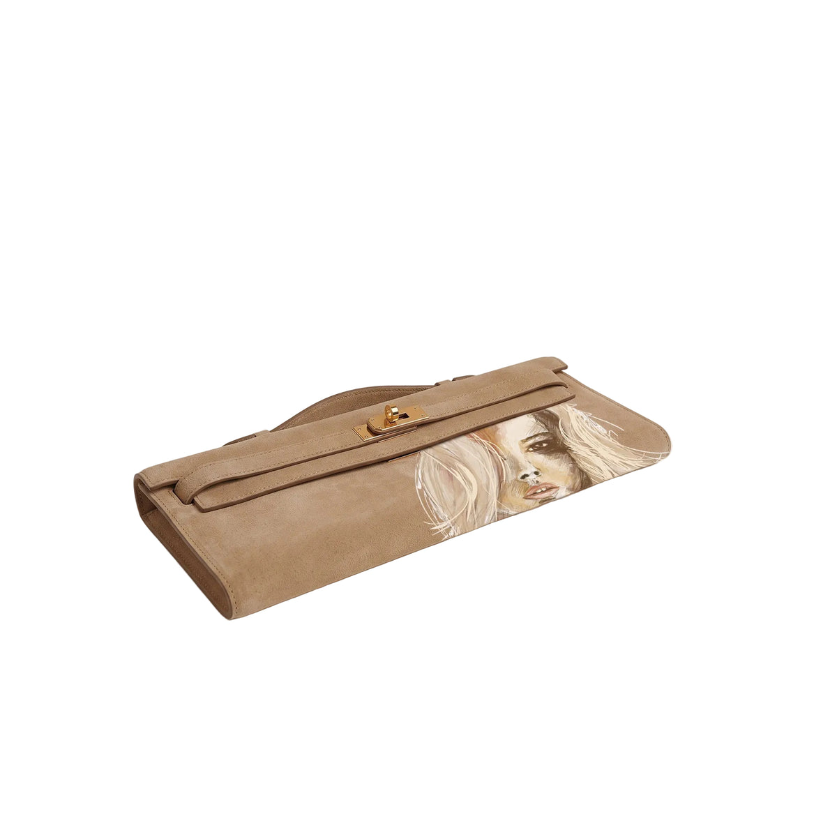 Crafted from luxurious beige calfskin suede, the Kali Long clutch pochette combines a soft, velvety texture. Designed with a refined top handle, slim closure straps, and polished gold-tone twist-lock hardware, with front gorgeous art print
